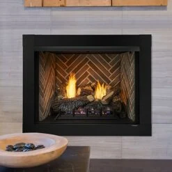 Monessen ACUF42-D Attribute 42-Inch Vent-Free Circulating Firebox With Gas Log Set